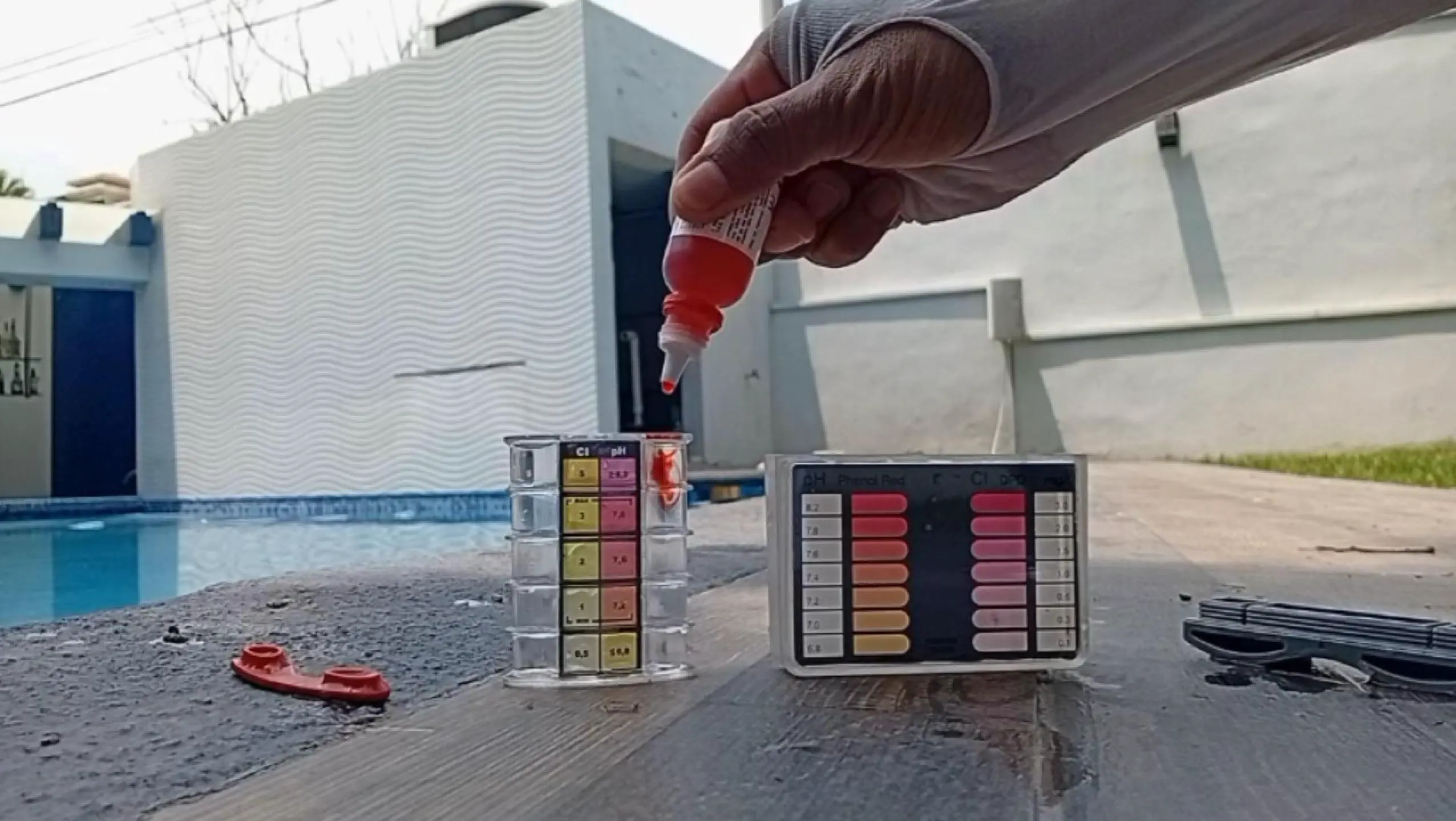 Cómo analizar el agua de tu piscina paso a paso